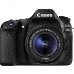 Canon EOS 80D mit EF-S 18-55 IS STM